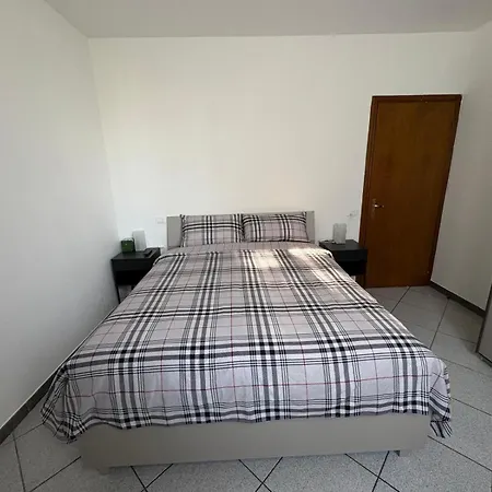 Giovanna's Apartment