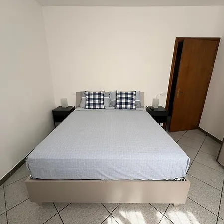 Giovanna's Apartment