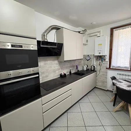 Giovanna's Apartment *